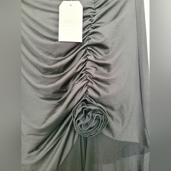London Rose Women's Elegant Black Asymmeteical Ruched Mesh Skirt Pull On Medium - Picture 4 of 16